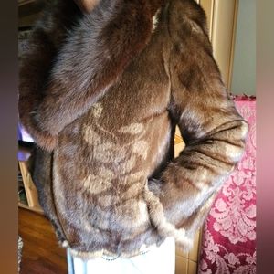 100% MINK FUR Coat retail 3200$
